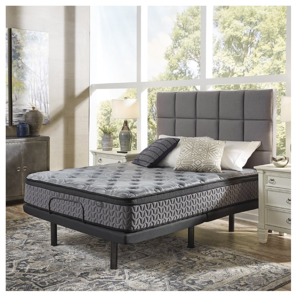 Signature Design by Ashley Augusta2 12-inch Firm Mattress