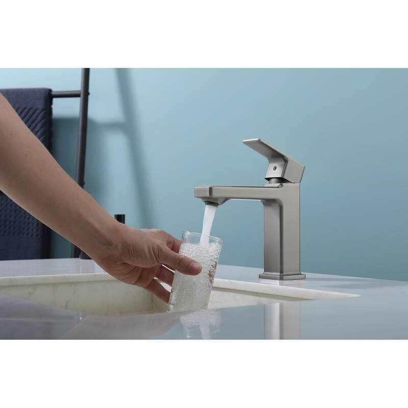 Versatile Single Hole Bathroom Faucet with Advanced Valve