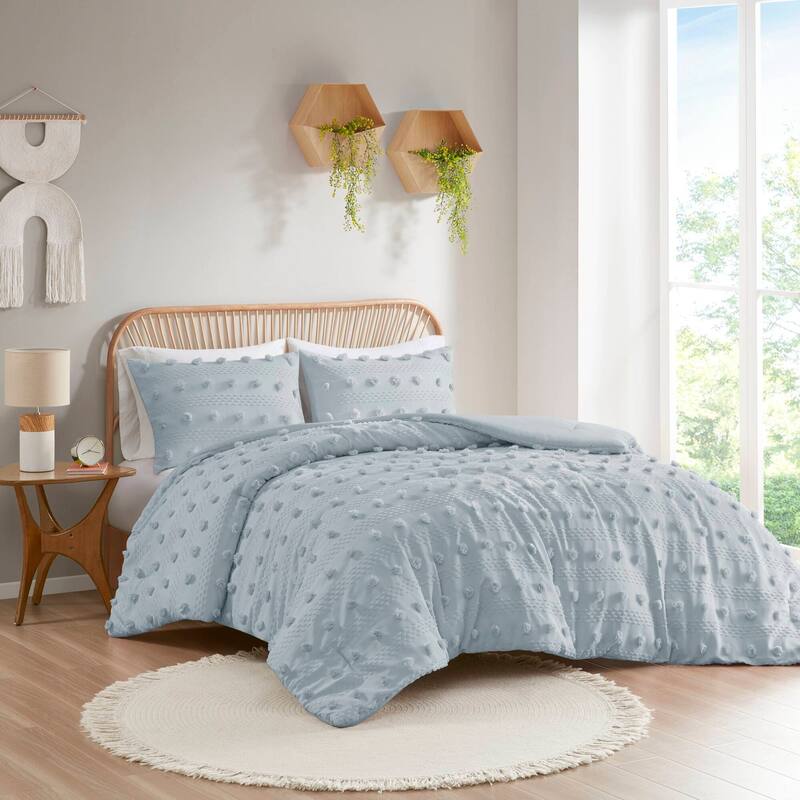 Intelligent Design Vera Clip Jacquard Comforter Set