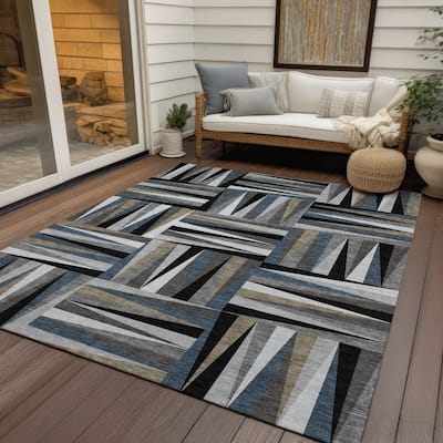 Machine Washable Indoor/ Outdoor Contemporary Mosaic Chantille Rug