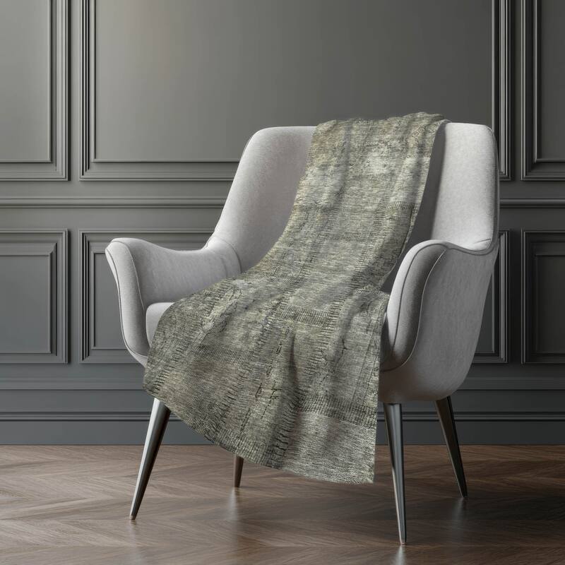 Premium Machine Washable Vintage Patchwork Sherpa Throw Blanket