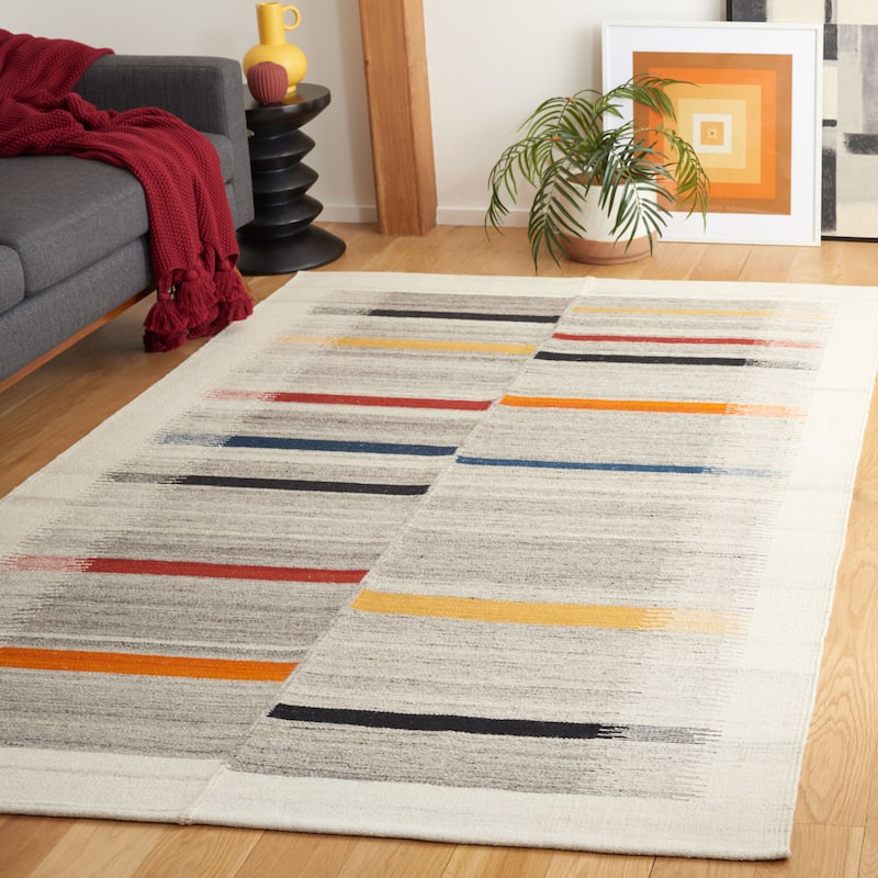 SAFAVIEH Handmade Kilim Quyen Boho Stripe Wool Rug - 3' x 5' - Ivory/Grey