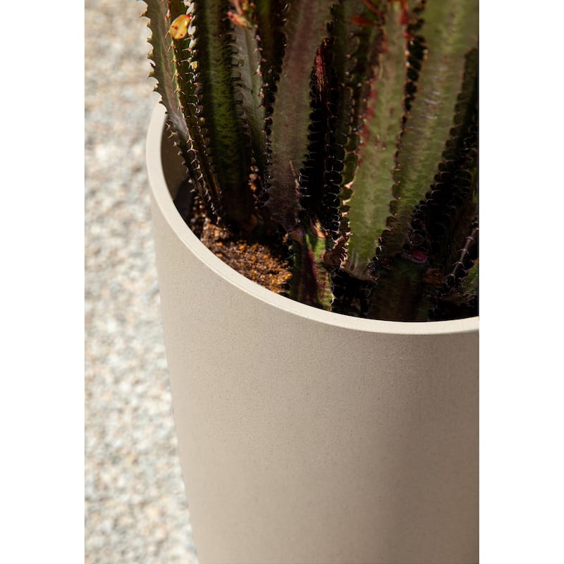 Veradek Mason Series Selena 28" Planter