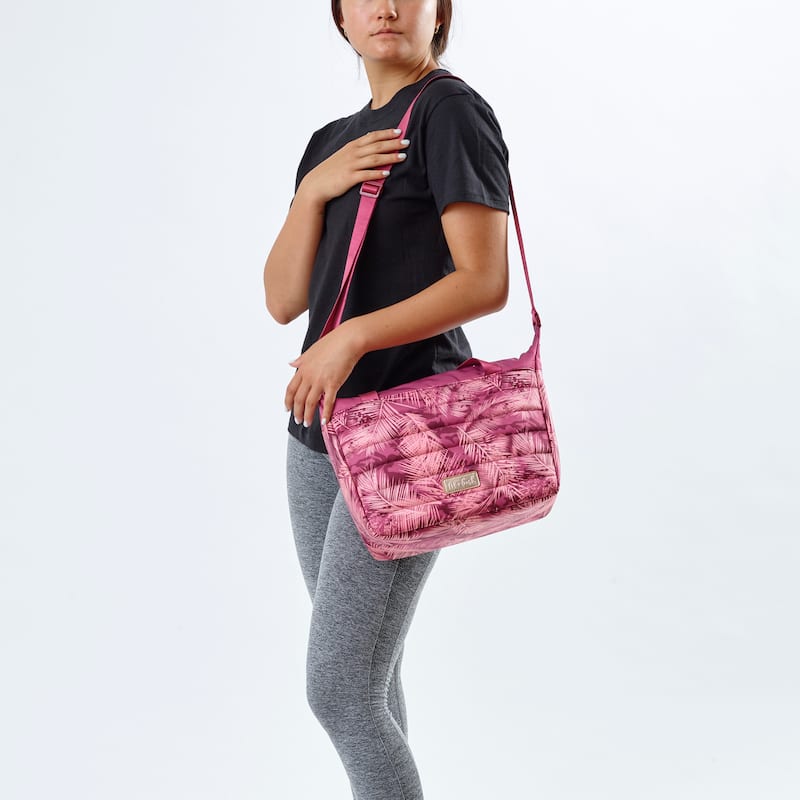 Fit & Fresh Maya Athleisure Lunch Bag Kit Berry Palm Camo