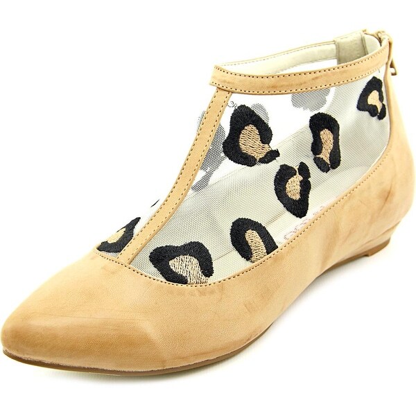 2 Lips Too Too Shy Women Pointed Toe Synthetic Nude Flats