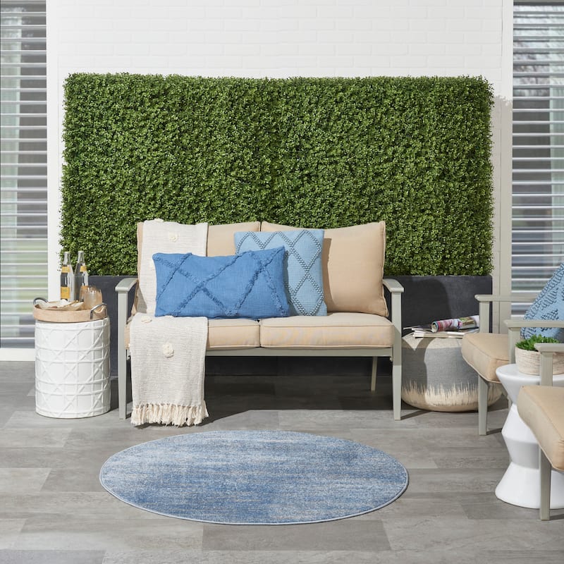 Nourison Essentials Solid Contemporary Indoor/Outdoor Area Rug - 4' Round - Blue/Grey