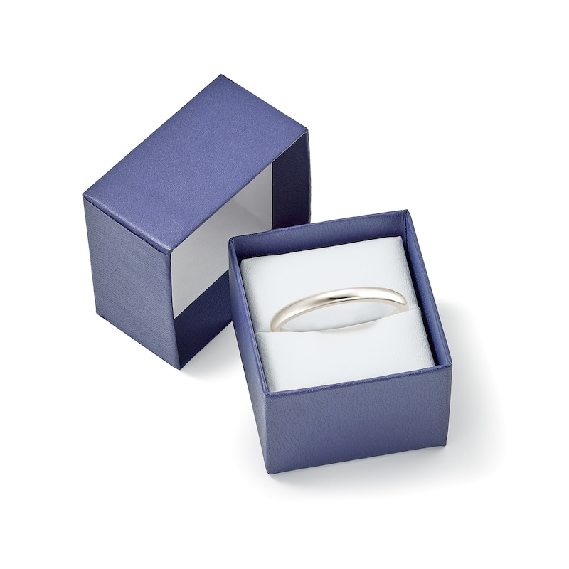 Clover White Gold High-Polish Classic Wedding Band