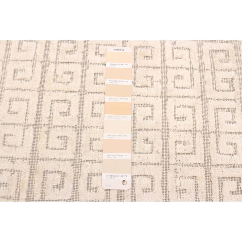 ECARPETGALLERY Hand Loomed Elysian Ivory Rug - 5'1 x 7'11