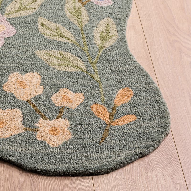 SAFAVIEH Handmade Jardin Mitrita Shabby Elegance Wool Rug