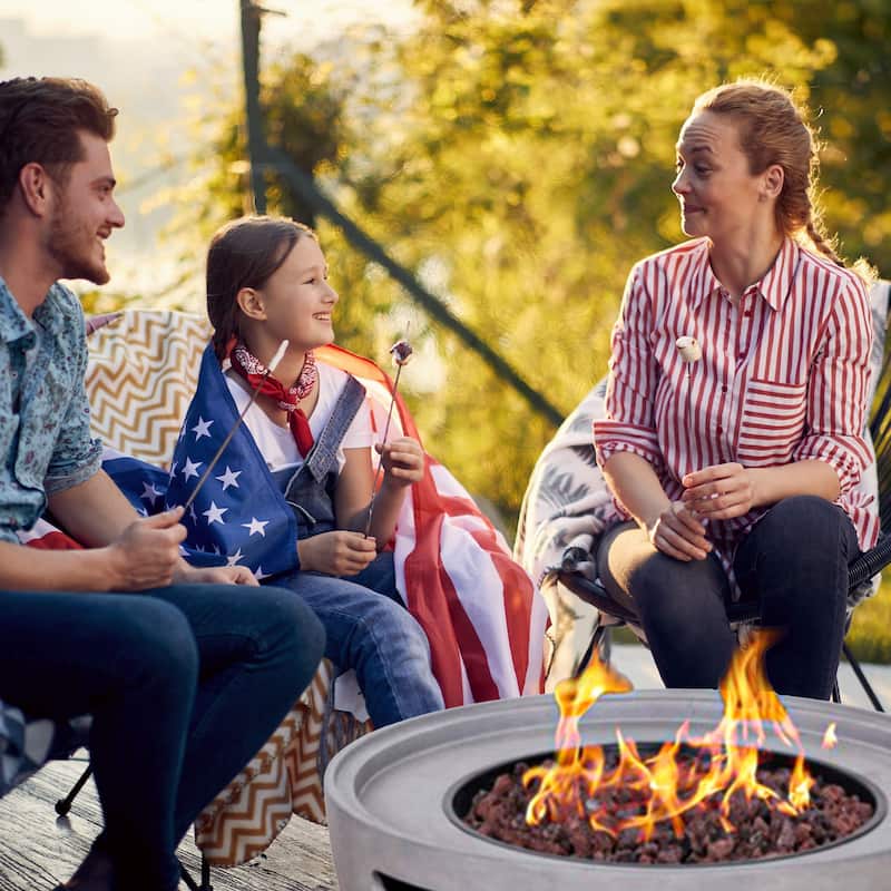 Four Seasons Courtyard 50,000 BTU Round Outdoor Backyard Concrete Gas Fire Pit