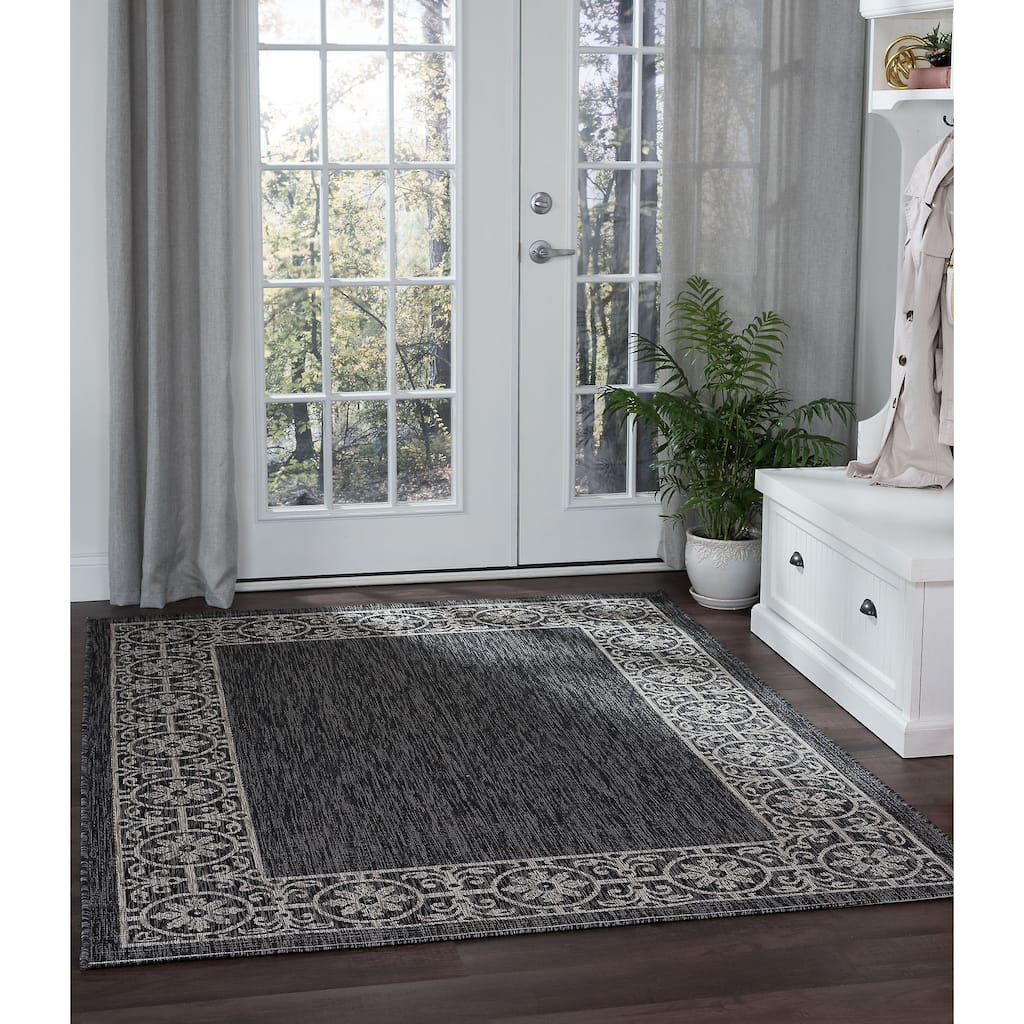 Colonnade Traditional Border Indoor/Outdoor Area Rug