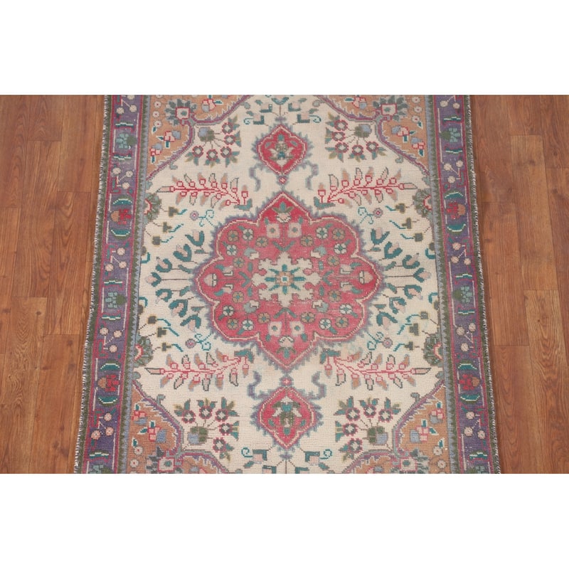 Tabriz Persian Accent Rug Hand-Knotted Wool Carpet - 3'2"x 4'7"
