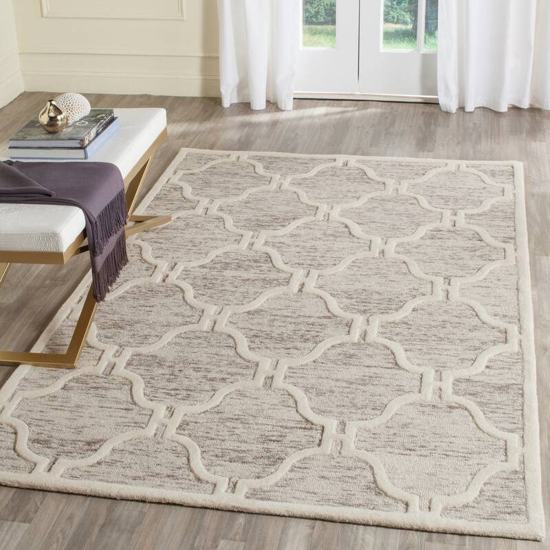 SAFAVIEH Handmade Cambridge Tilli Modern Wool Rug - 3' x 5' - Light Brown/Ivory