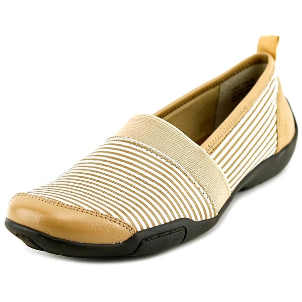 Ros Hommerson Carol N/S Round Toe Leather Loafer
