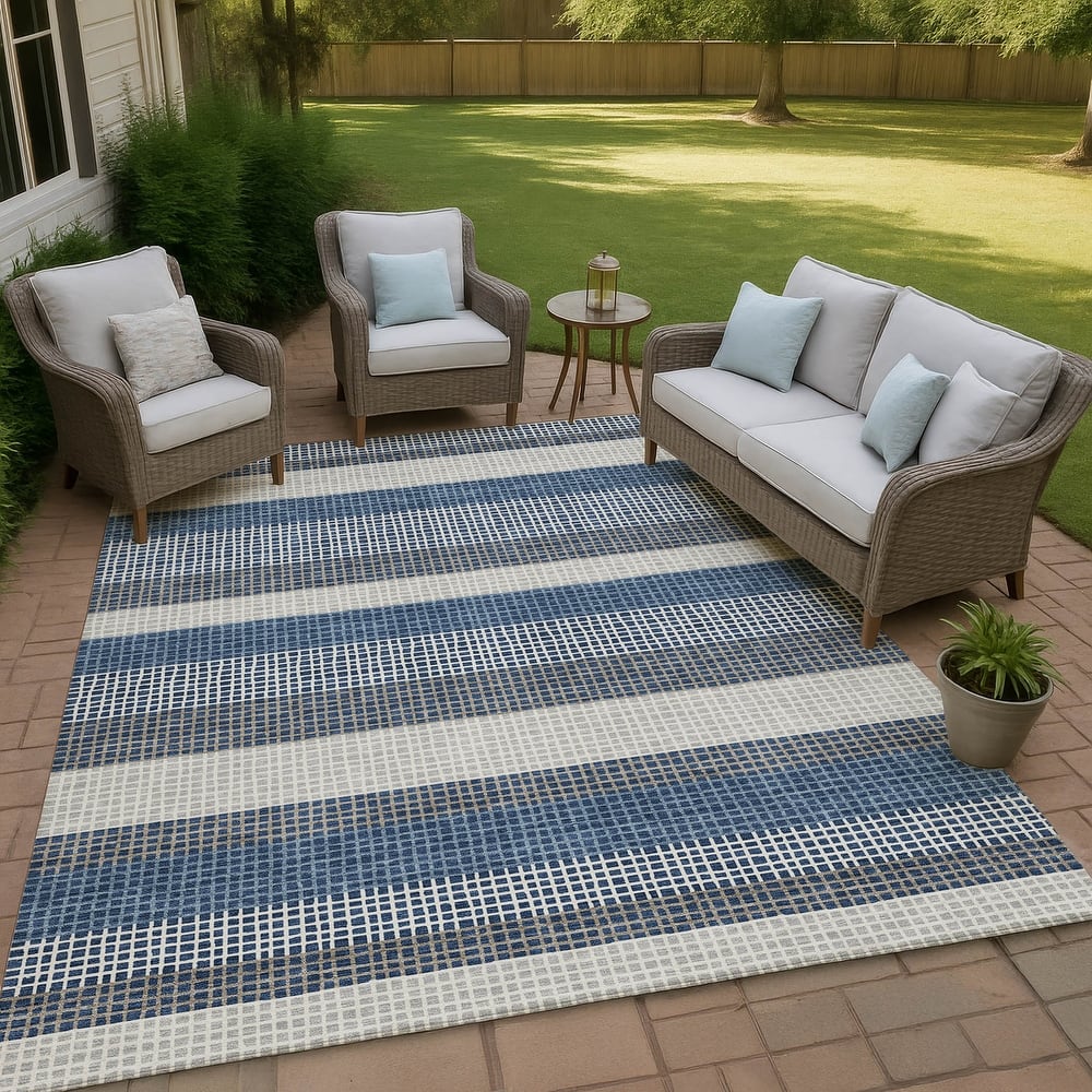 Machine Washable Indoor/ Outdoor Cabana Stripe Chantille Rug