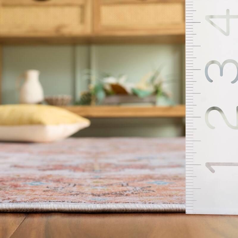 SAFAVIEH Arizona Cyndy Machine Washable & Slip Resistant Rug