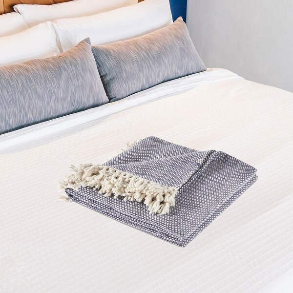 Snuggie bed bath and beyond on sale