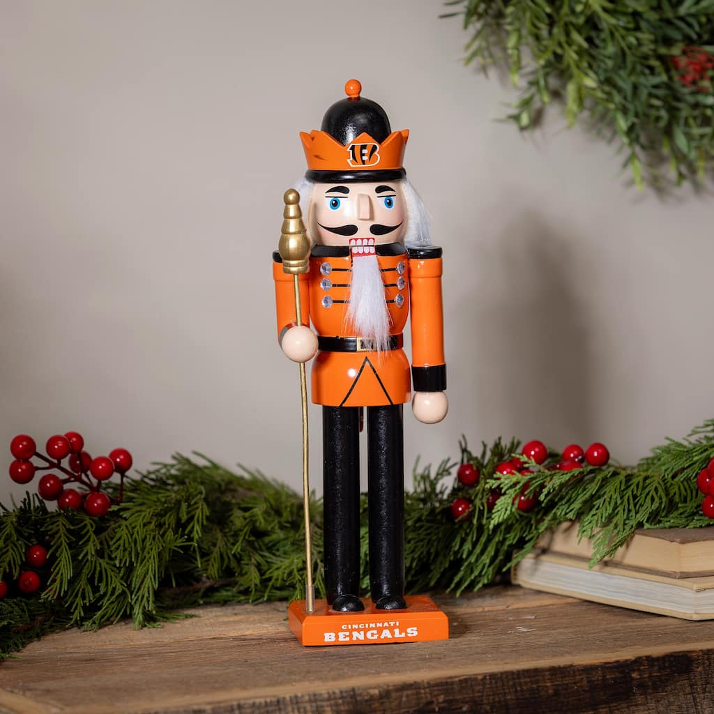 Nutcracker Statue, Cincinnati Bengals - 4.92''W x 4.53''H x 13.78