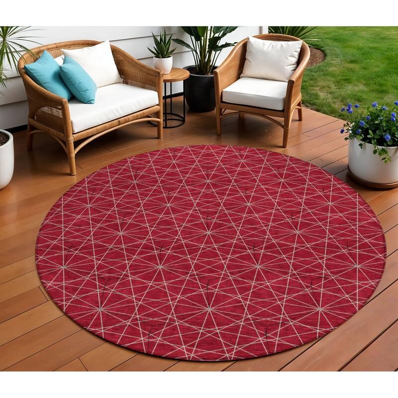 HomeRoots Geometric Transitional Rectangle Outdoor Rug - 8' Round