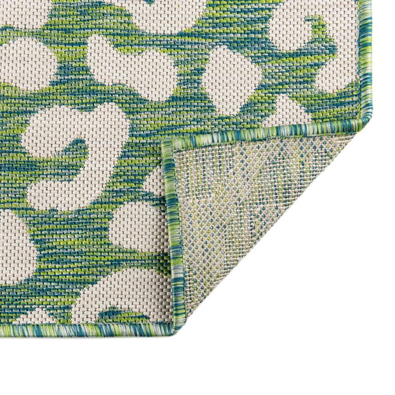 Outdoor Gallery Collection Area Rug