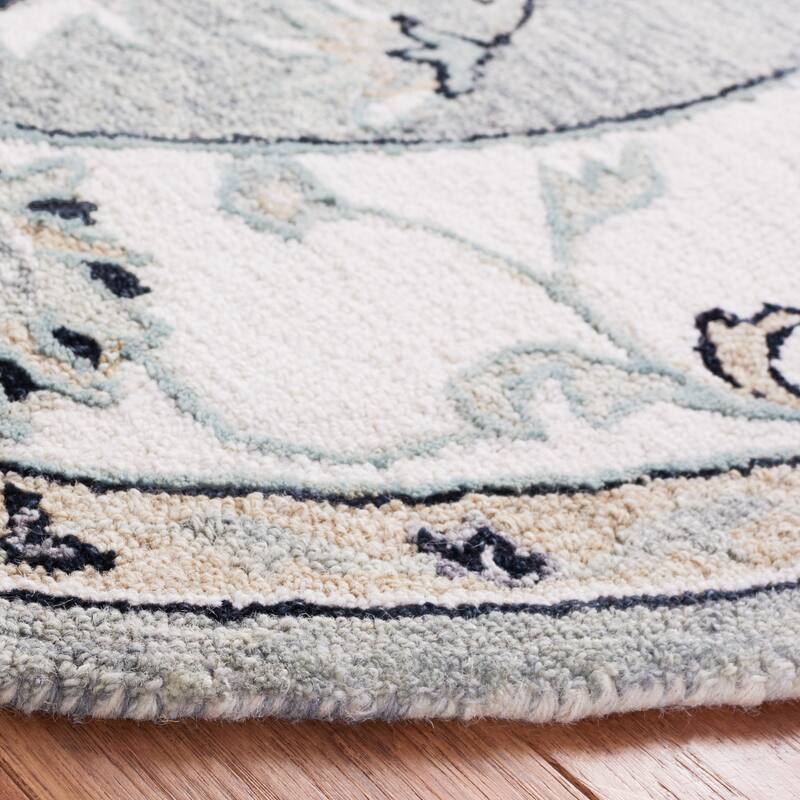 SAFAVIEH Handmade Micro-Loop Taletta Oriental Wool Rug