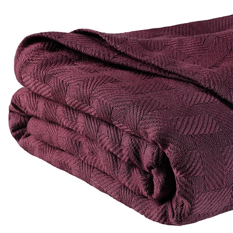 HomeRoots King Plum Cotton Basketweave Geometric Blanket