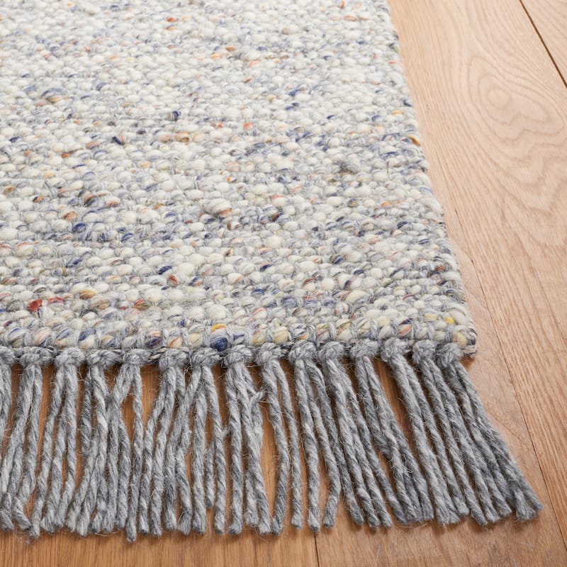 SAFAVIEH Handmade Vermont Larissa Wool Rug