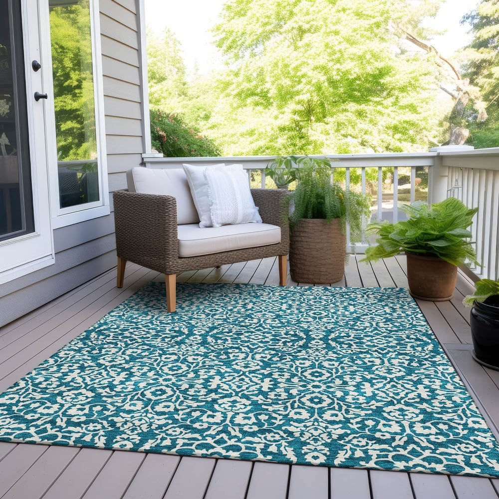 Machine Washable Indoor/ Outdoor Chantille Traditional Farmhouse Rug