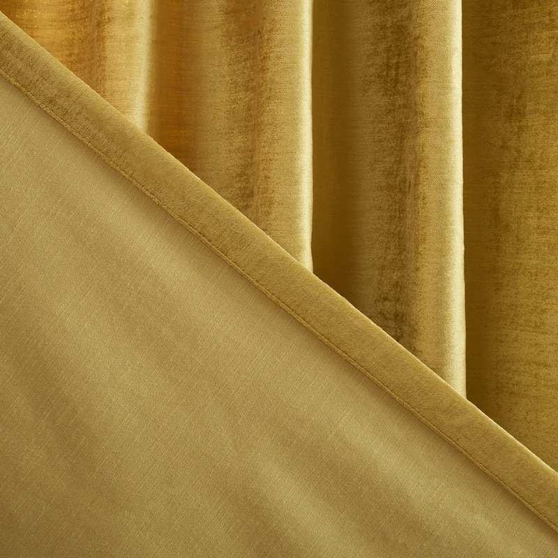 SAFAVIEH Kairi Blackout Window Curtain Panel Treatment (Single)