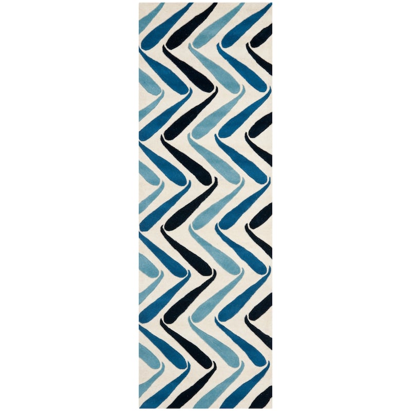 SAFAVIEH Handmade Soho Ashlea Blue New Zealand Wool Rug