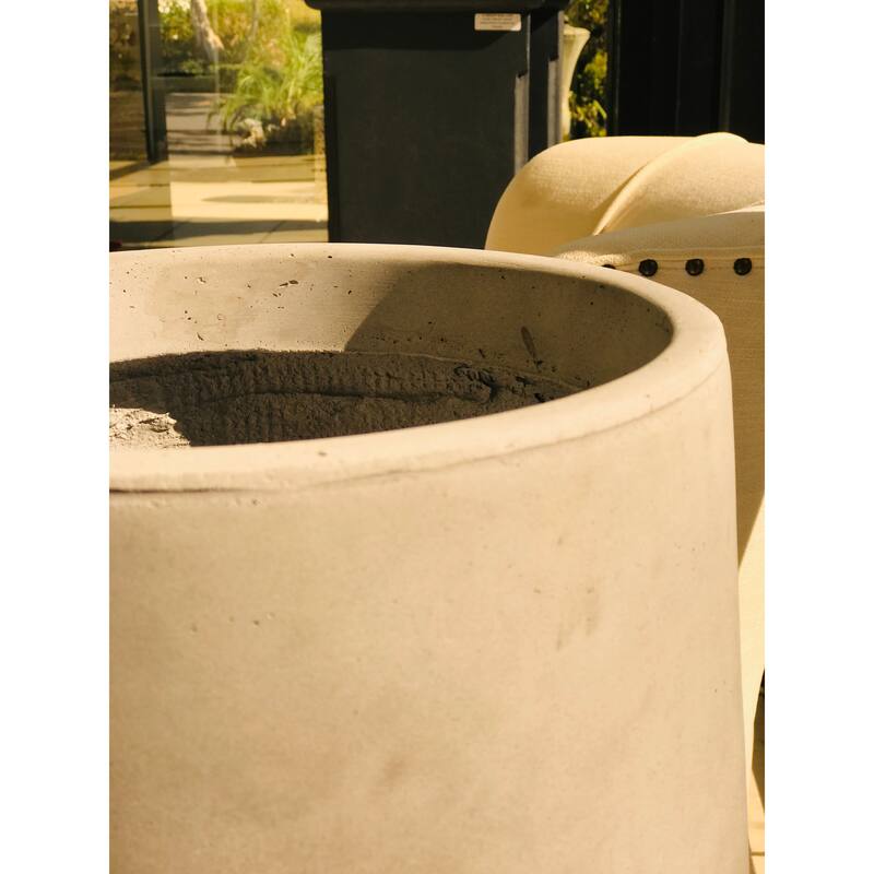 Kante Round Concrete Planter (Set of 3 Sizes), Outdoor/Indoor(Concrete Grey)