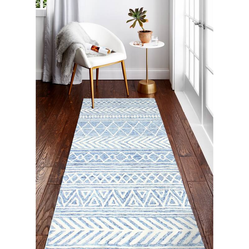 Bashian Nuncio Transitional Hand Tufted Area Rug