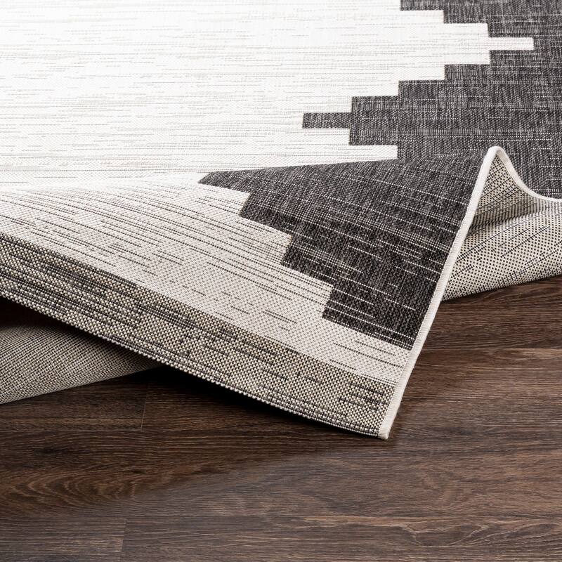 Artistic Weavers Aleida Indoor/Outdoor Modern Area Rug