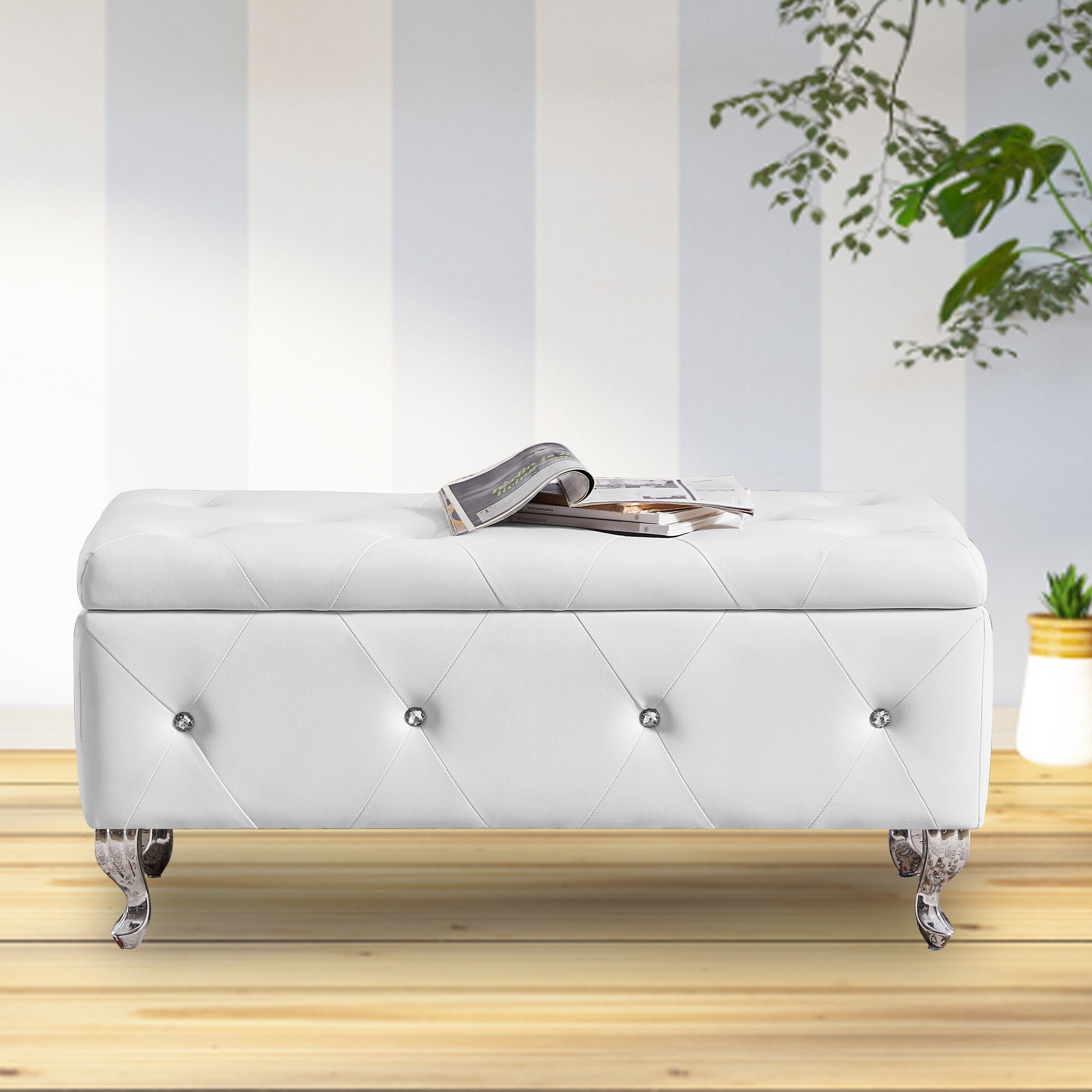 Padded chest sale bench