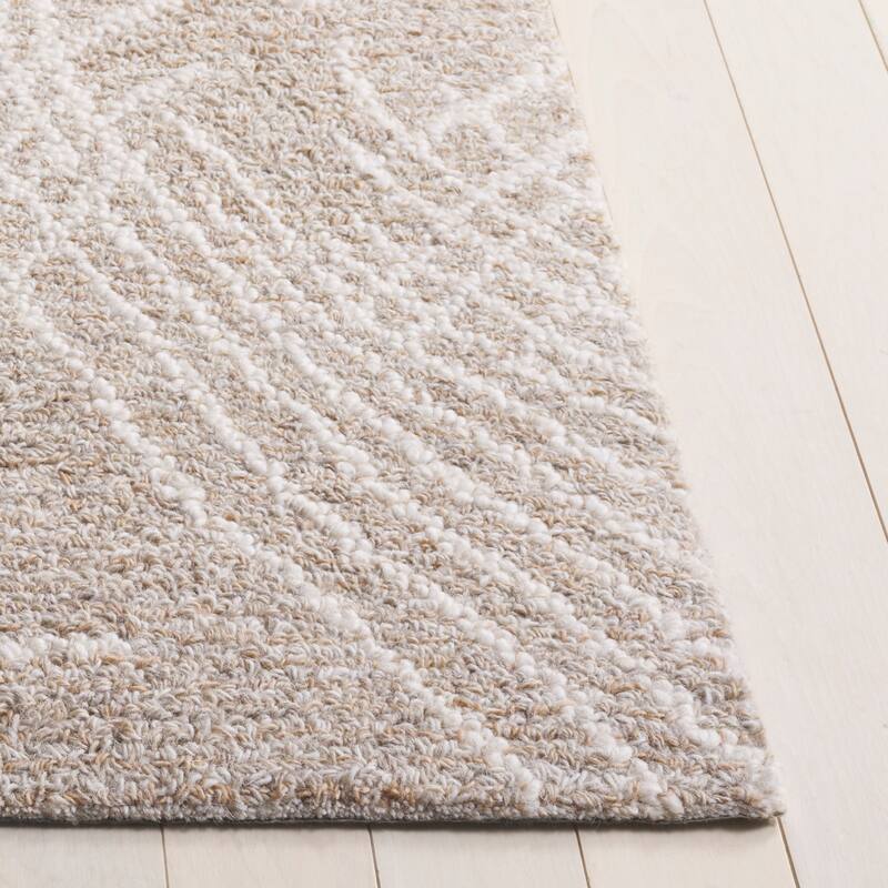 SAFAVIEH Handmade Ebony Edmee Wool Rug