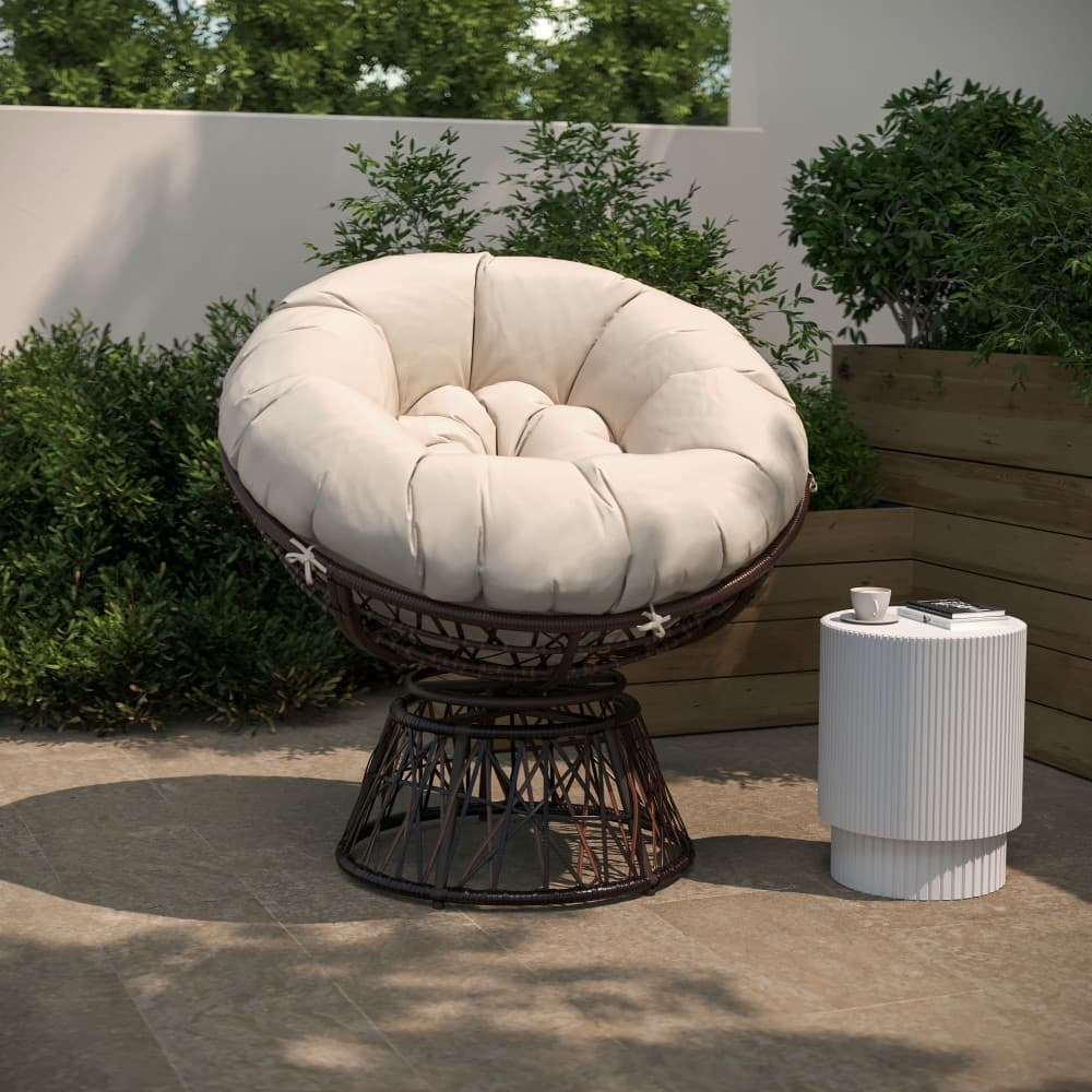 Papasan Swivel Patio Lounge Chair