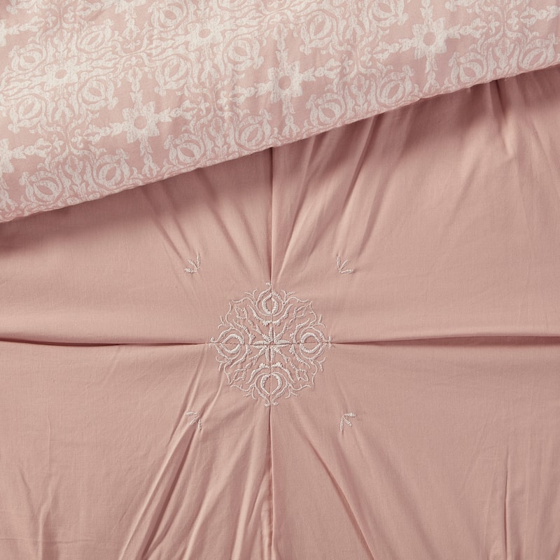 Madison Park Edna Embroidered Cotton Reversible Duvet Cover Set