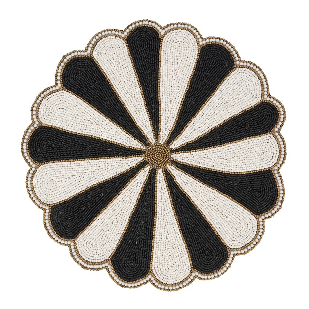 Elegant Beaded Pinwheel Placemat (Set of 4)