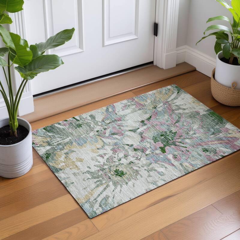 Machine Washable Indoor/ Outdoor Abstract Floral Chantille Rug