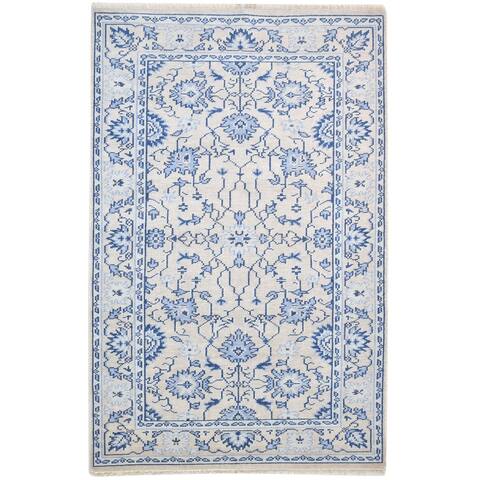One of a Kind Hand-Knotted Persian 5' x 8' Oriental Wool Blue Rug - 5' x 8'