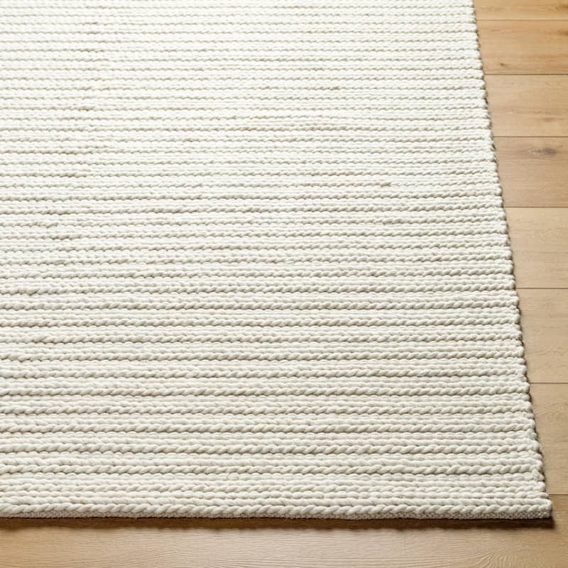 Livabliss Sundance Casual Dots Area Rug