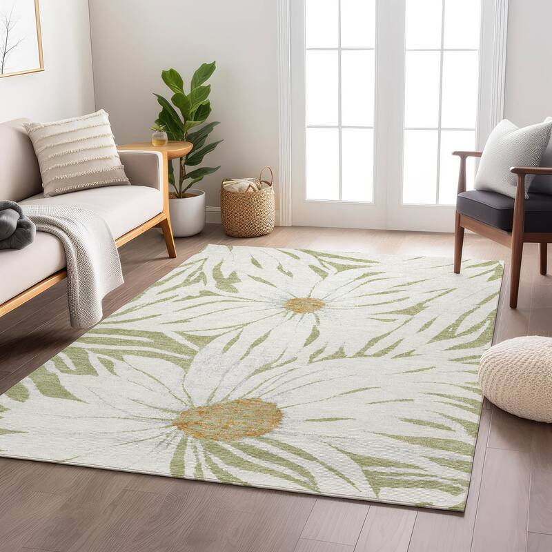 Machine Washable Indoor/ Outdoor Floral Chantille Rug