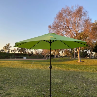 9ft Octagon Lime Green Market Umbrella Tilt/Crank
