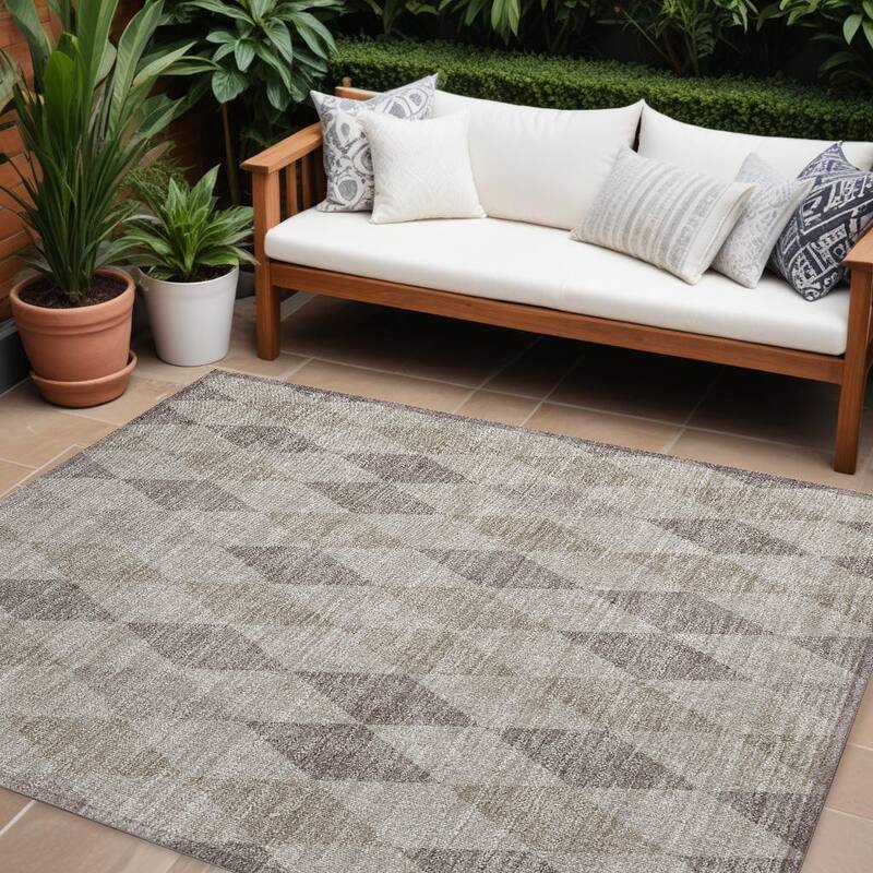 Hamo Stylish Geometric Weather Resistant Versatile Elegance Outdoor Rug - 10' X 14' - Multi