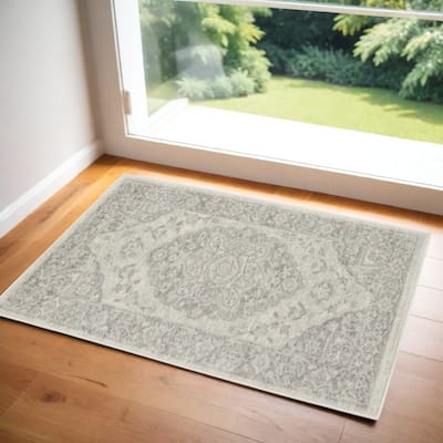 HomeRootsFloral Medallion Transitional Rectangle Area Rug - 48' X '24' X '0.5