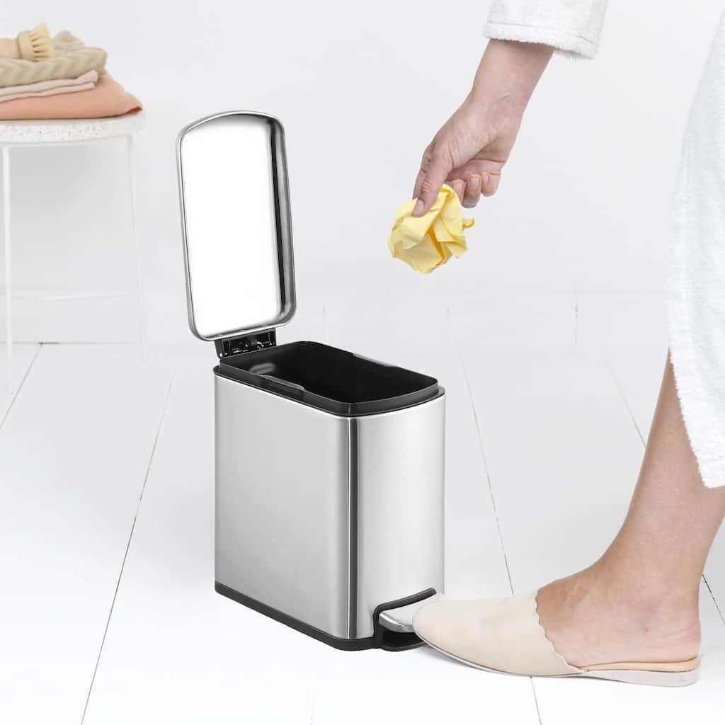 6L Pedal Slim Trash Bin, Stainless Steel Waste Bin with Lid and Inner Bin