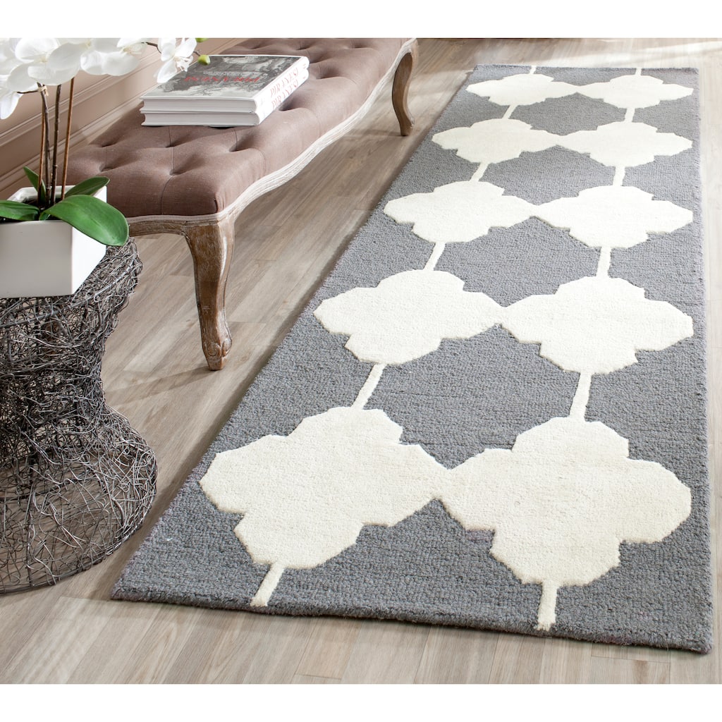SAFAVIEH Handmade Cambridge Elfete Modern Wool Rug