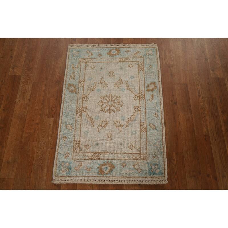 Hand Knotted Oriental 100% Wool Carpet Transitional Geometric Beige & Ivories Oushak Area Rug - 2' 11'' X 2' 0''
