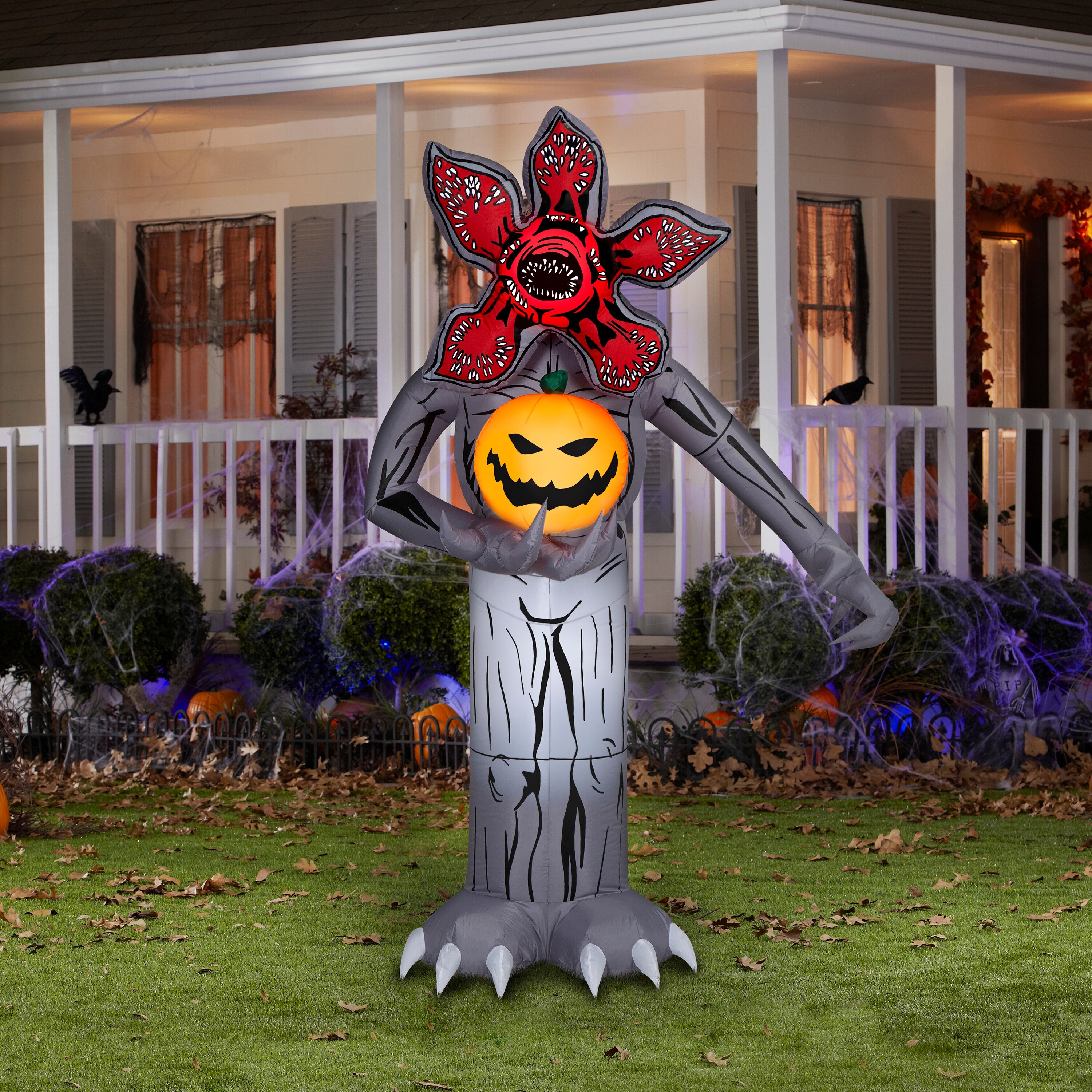 特撮 instinctoy HALLOWEEN incBATMAGISTERDevil Gemmy Halloween Inflatable Demogorgon w/ Jack O' Lantern, 7 ft