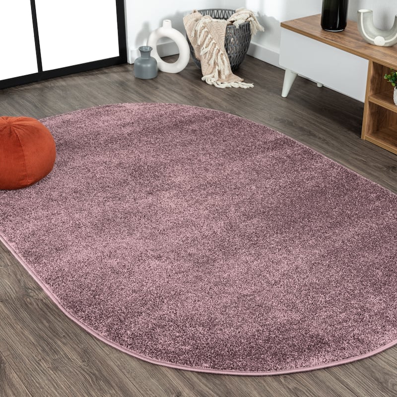 JONATHAN Y Tumbling Solid Low-Pile Area Rug - 6 X 9 Oval - Light Purple